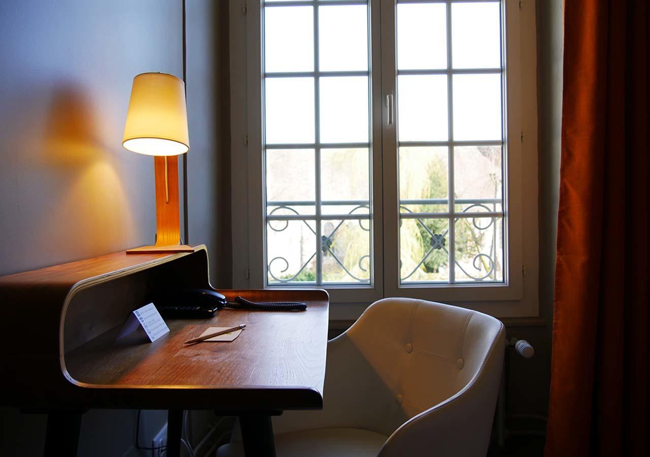 Logis - Auberge De L'Abbaye Thiron-Gardais ภายนอก รูปภาพ
