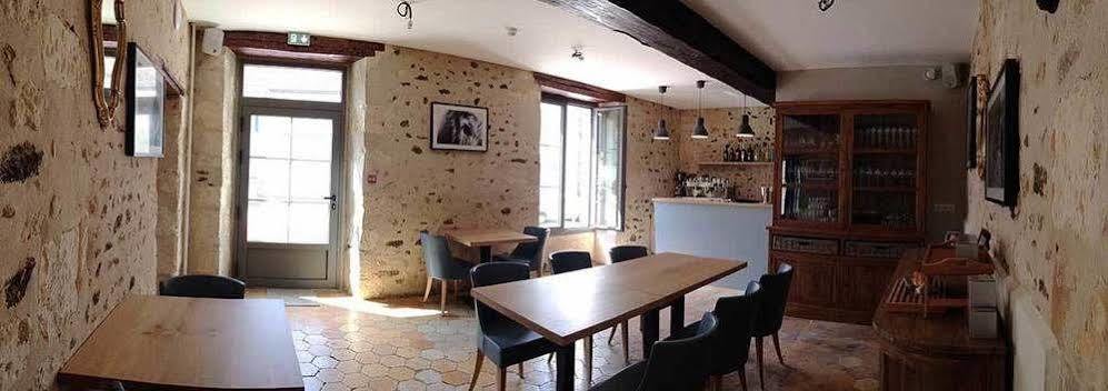 Logis - Auberge De L'Abbaye Thiron-Gardais ภายนอก รูปภาพ